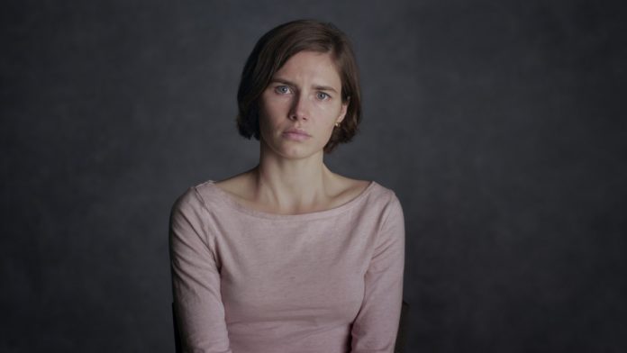 Amanda Knox in una scena del documentario Netflix sul delitto di Perugia